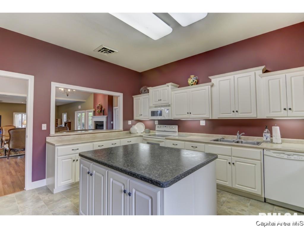 3424 Pinyon Drive Springfield, IL 62711 - Photo 22 of 24 Gallery Image 22