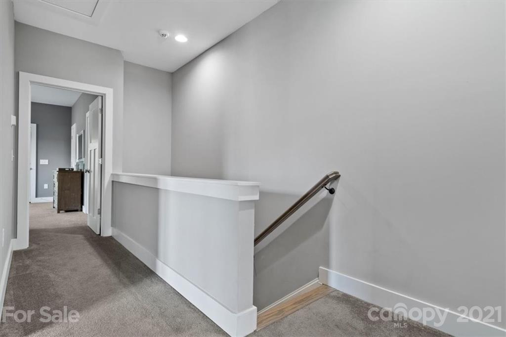 5212 Valley Stream Road Charlotte, NC 28209 - Photo 11 of 25 Gallery Image 11