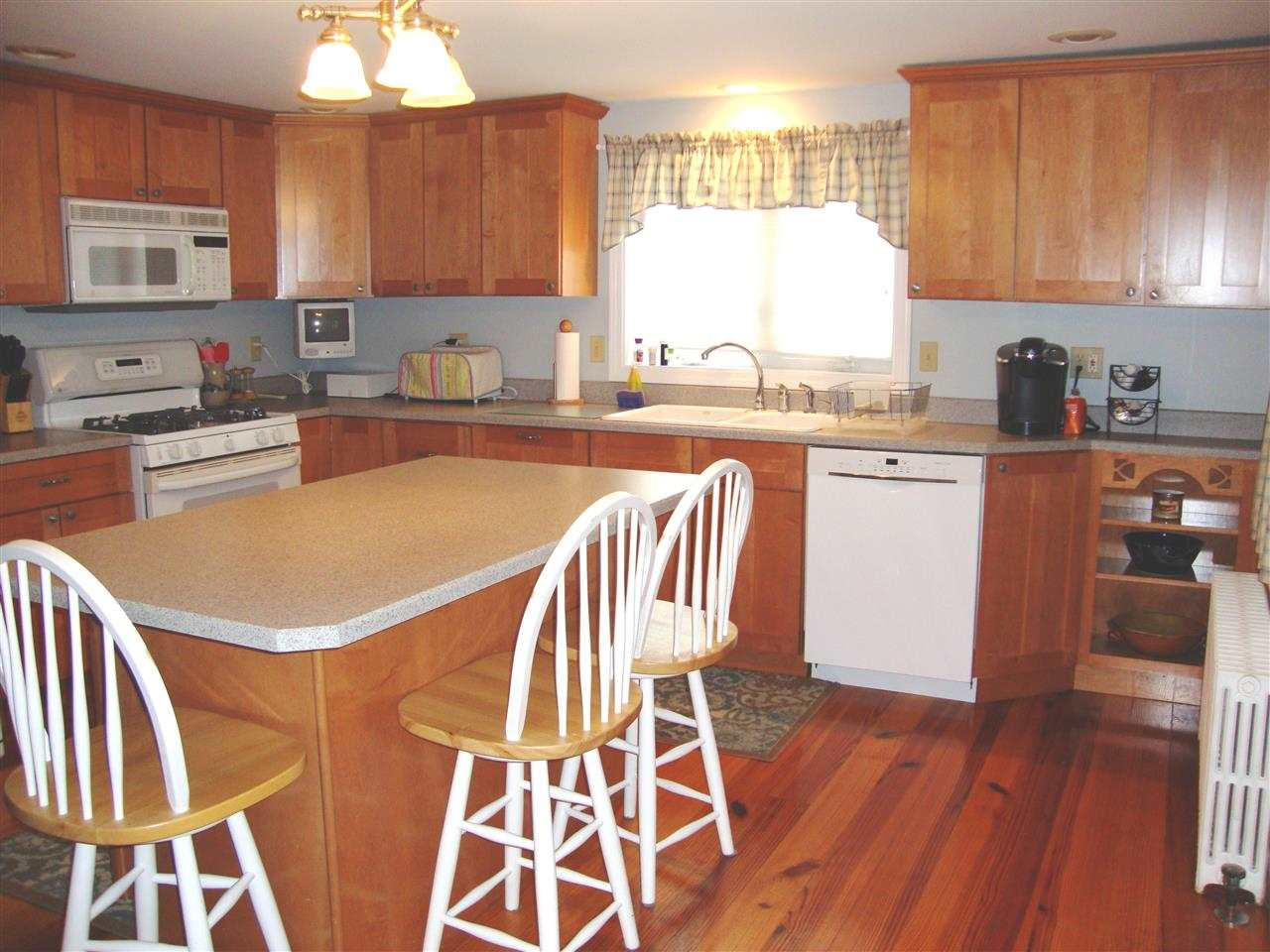 541 Russell Road Bethlehem, NY 12203 - Photo 8 of 25 Photo 8