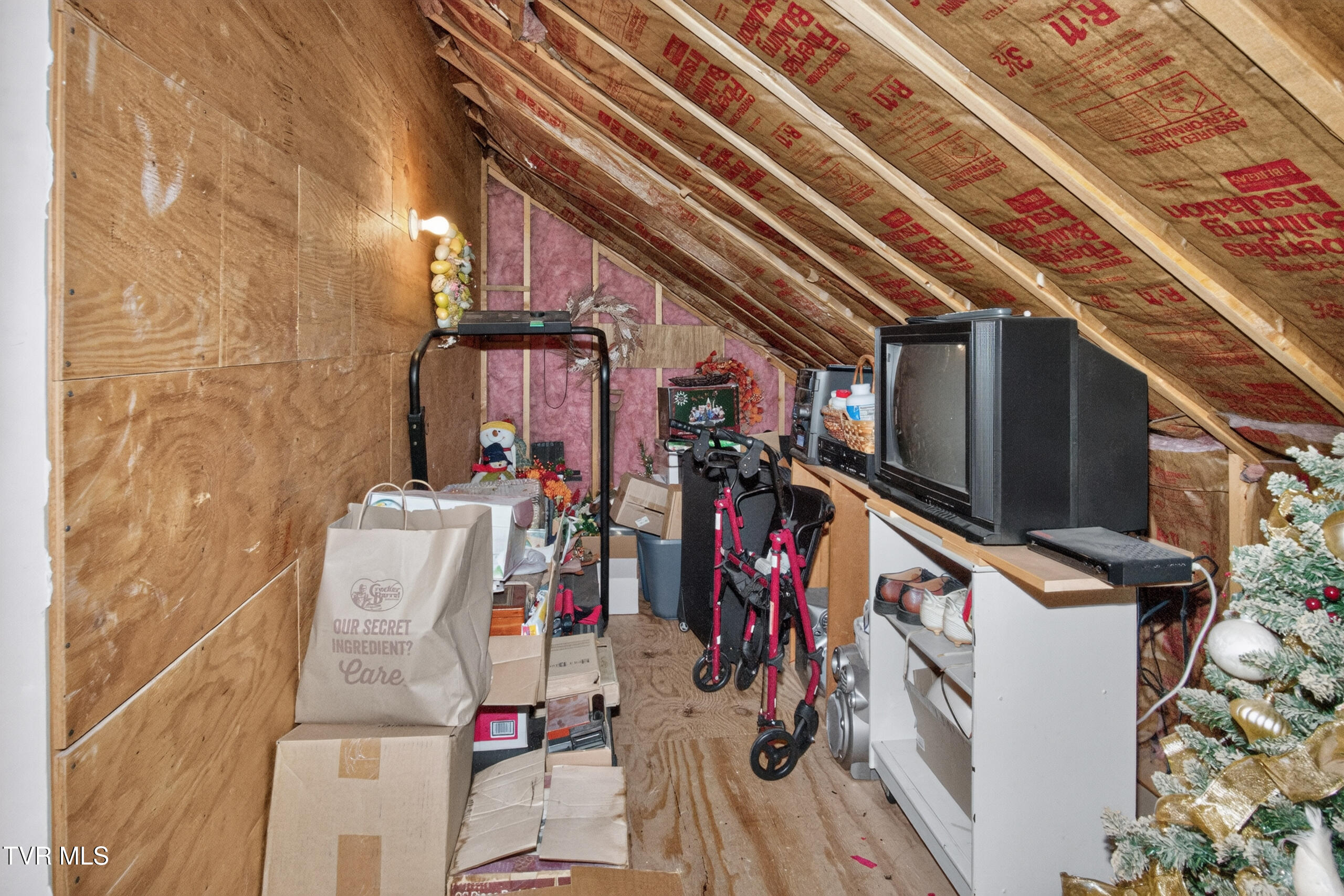 146 Deseree Broyles Road Chuckey, TN 37641 - Photo 69 of 82 DSC04551