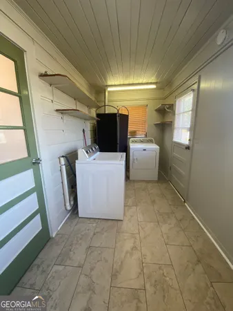 $2,400 | 297 Macon Avenue, Athens, GA 30601