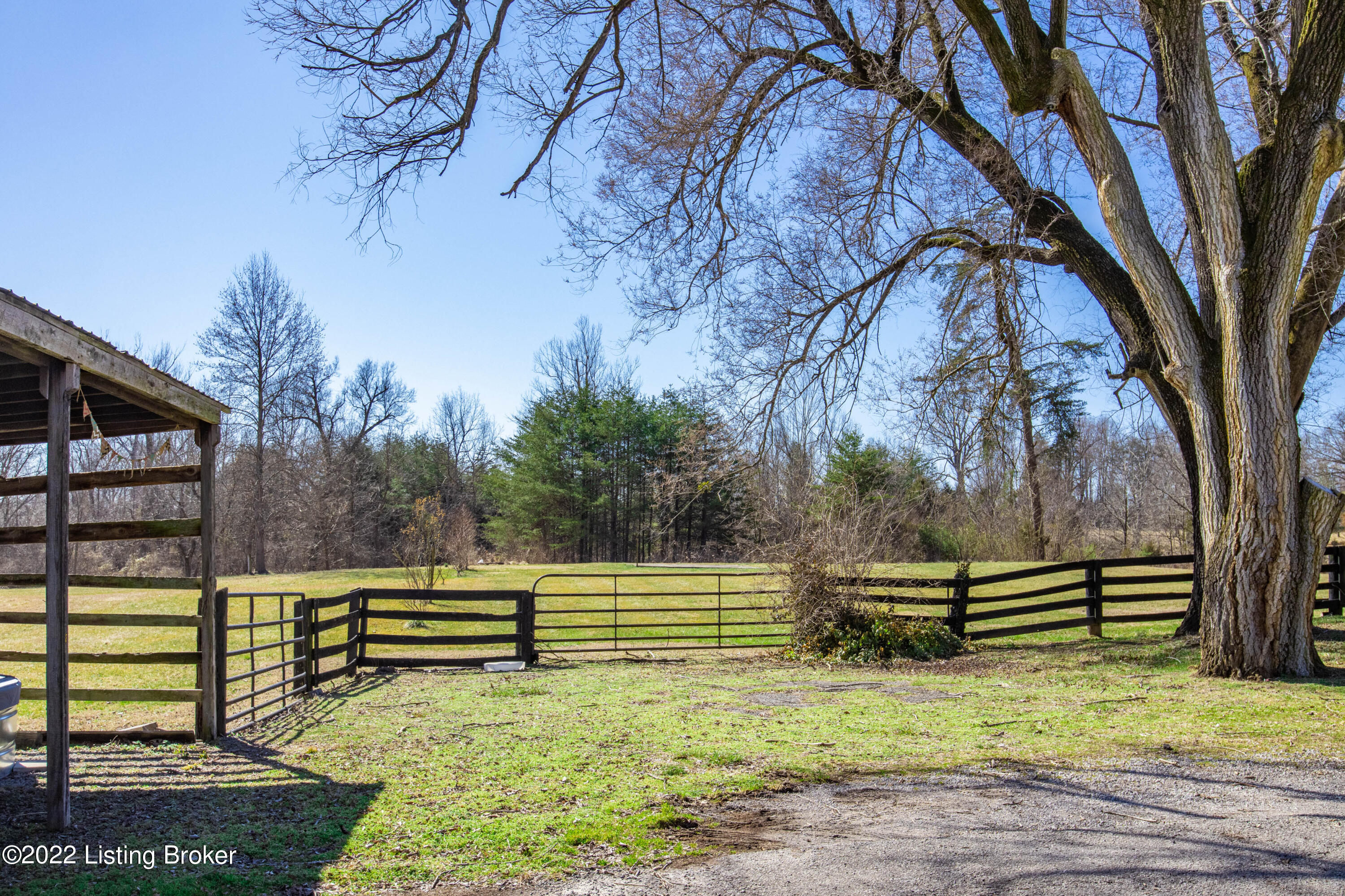 10004 Fairmount Road Louisville, KY 40291 - Photo 82 of 102 10004-Fairmount-Rd-93