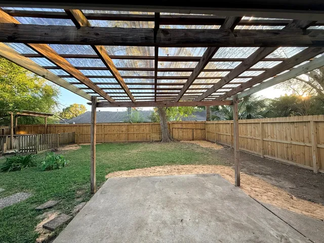 a view of a pathway of a building