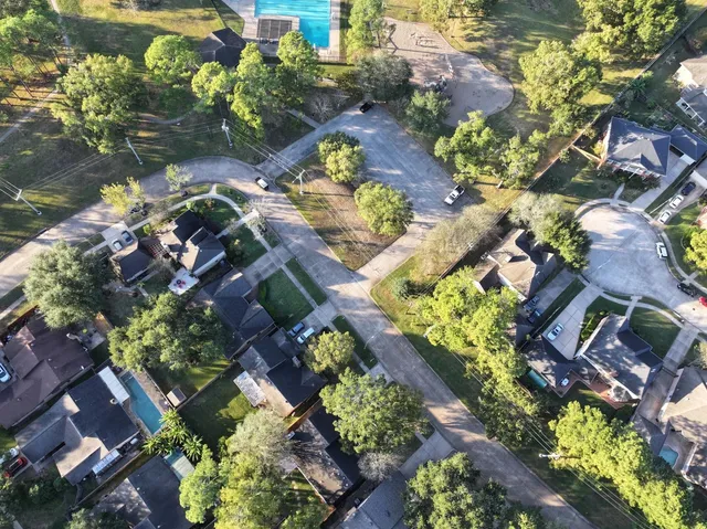 $2,500 | 16214 Dunmoor Drive, Houston, TX 77059