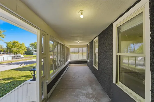 $216,000 | 2111 Franklin Avenue, Lexington, MO 64067