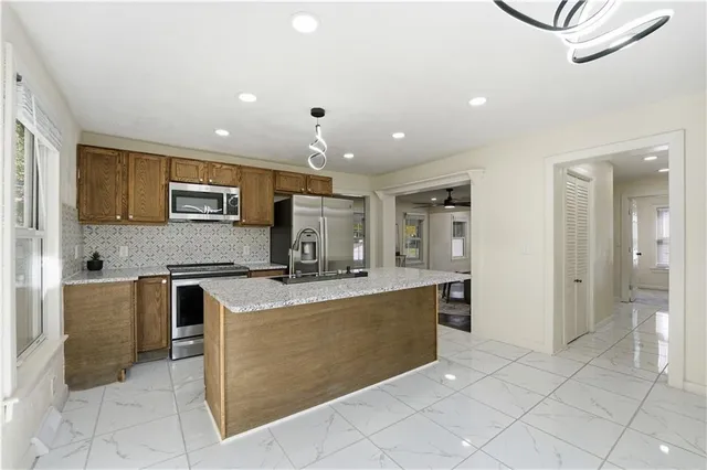 $216,000 | 2111 Franklin Avenue, Lexington, MO 64067