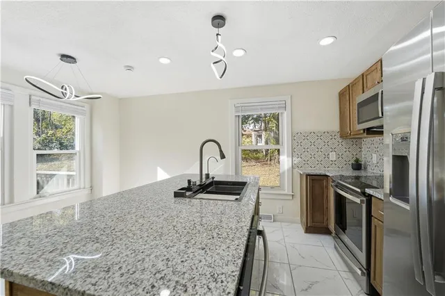 $216,000 | 2111 Franklin Avenue, Lexington, MO 64067