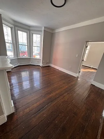$2,050 | 63 Vernon Street, Unit 1, Providence, RI 02903