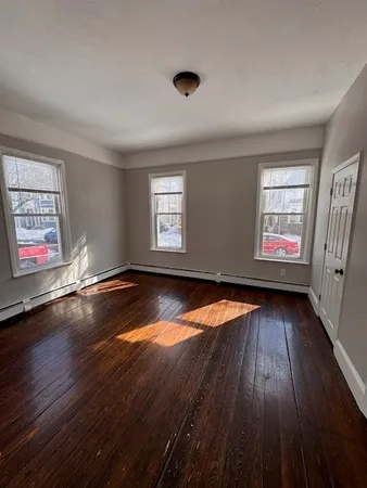 $2,050 | 63 Vernon Street, Unit 1, Providence, RI 02903