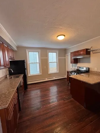 $2,050 | 63 Vernon Street, Unit 1, Providence, RI 02903