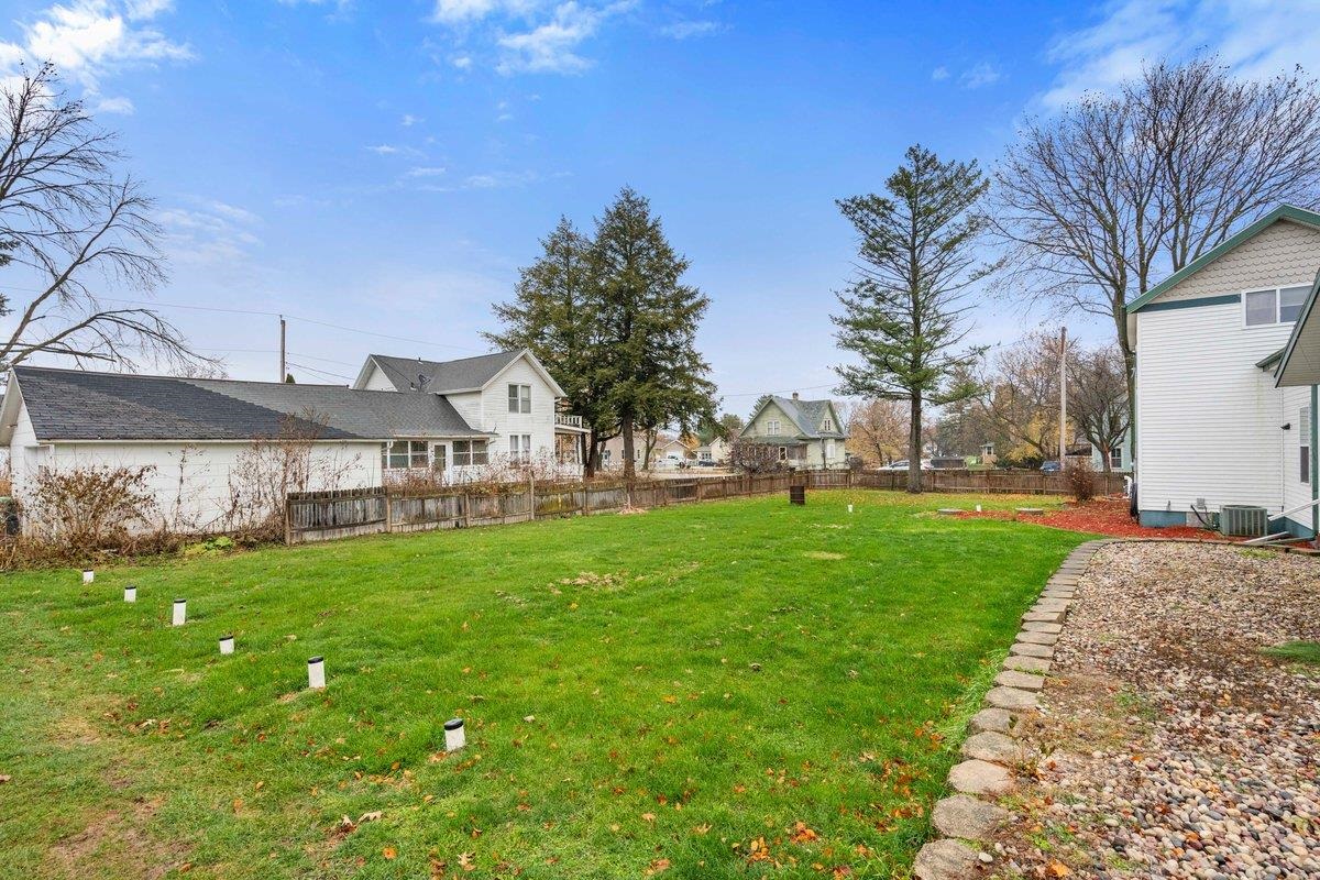 3613 County O Cambridge, WI 53523 - Photo 41 of 45