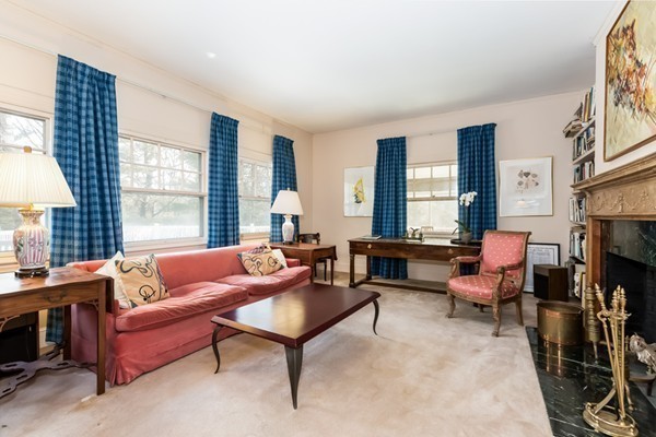 24 Old Neck Road Manchester, MA 01944 - Photo 5 of 20 Gallery Image 5