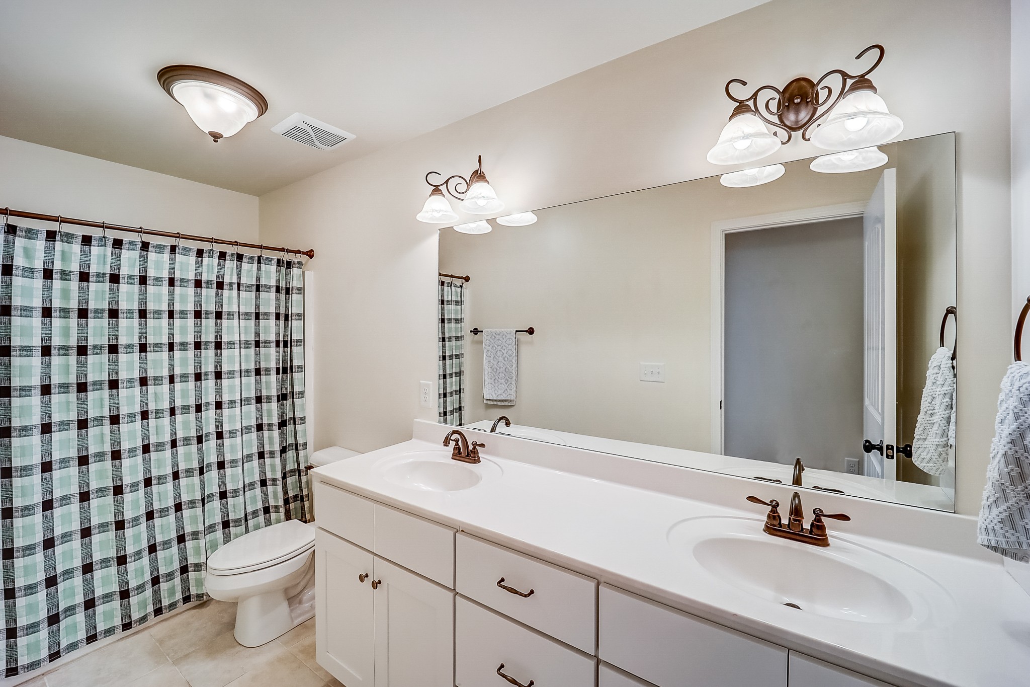 1007 Foust Court Spring Hill, TN 37174 - Photo 16 of 48 Gallery Image 16