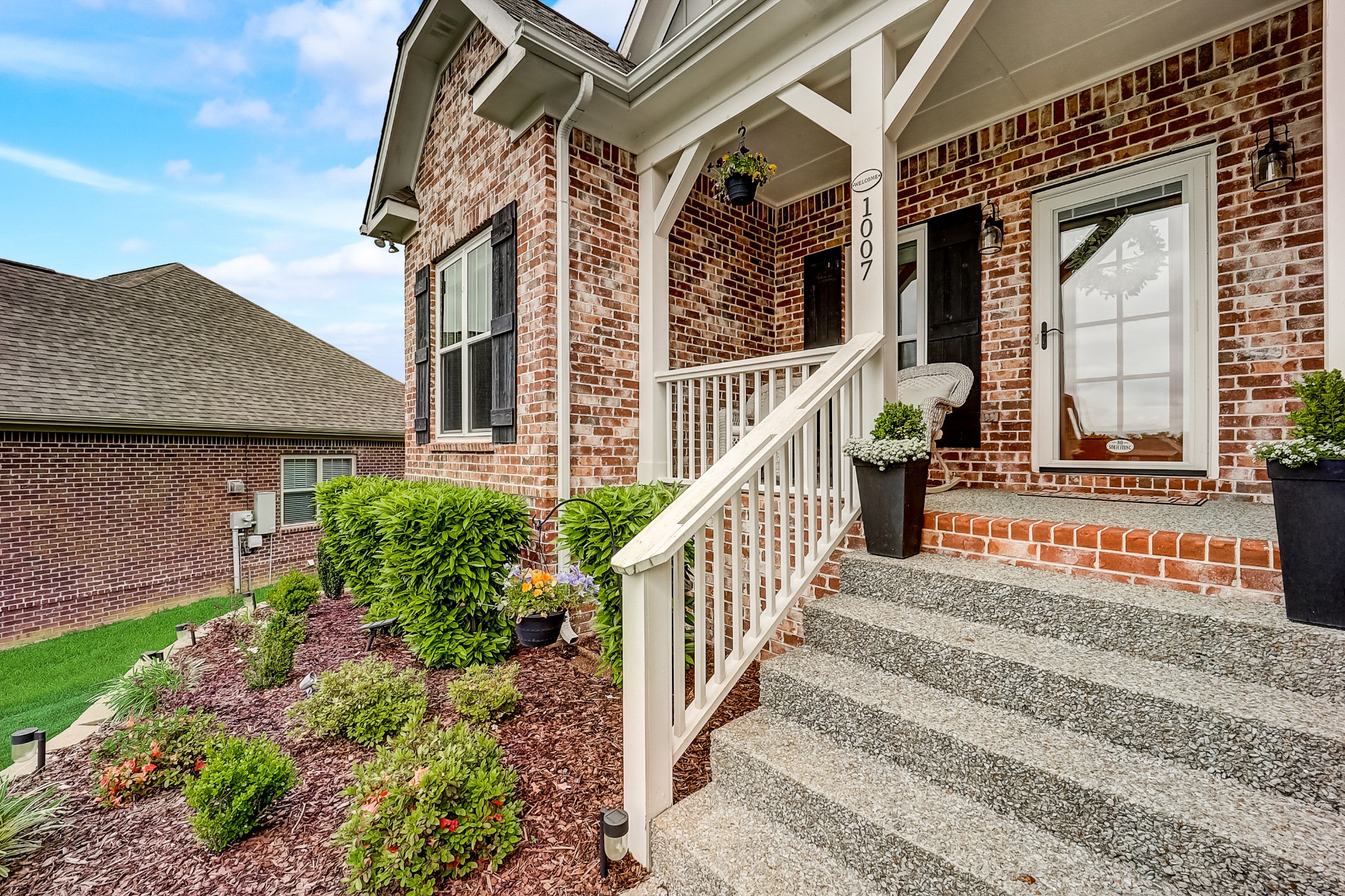 1007 Foust Court Spring Hill, TN 37174 - Photo 2 of 48 Gallery Image 2