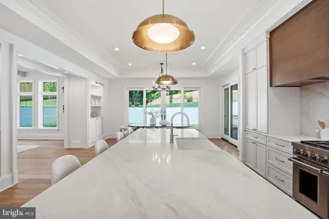 $4,795,000 | 5840 Hilldon Street, McLean, VA 22101