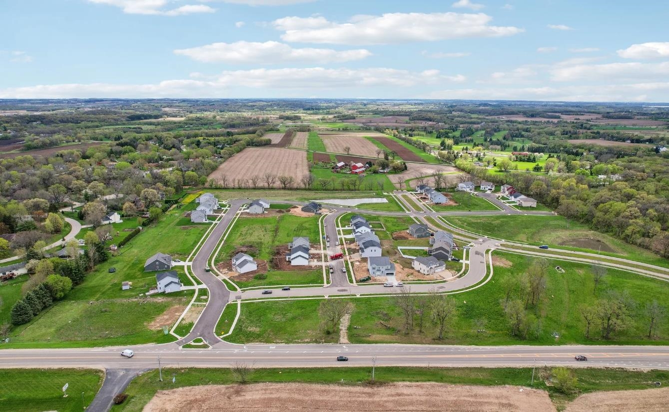 543 Buss Road Cottage Grove, WI 53527 - Photo 6 of 7