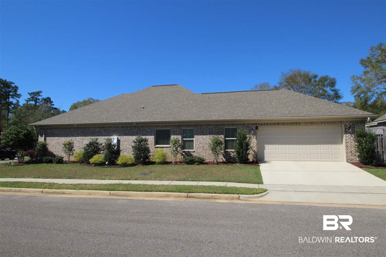 6154 Louise Place West Mobile, AL 36609 - Photo 3 of 25 Corner lot with side entry garage