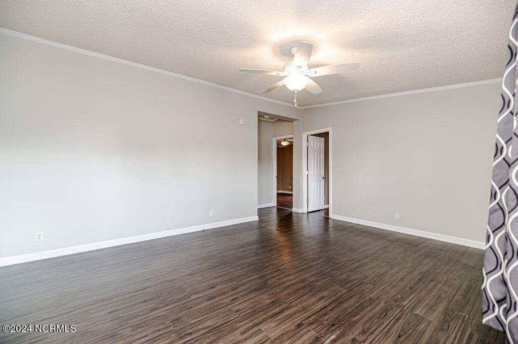 184 Wright Road Vass, NC 28394 - Photo 10 of 49 184 living