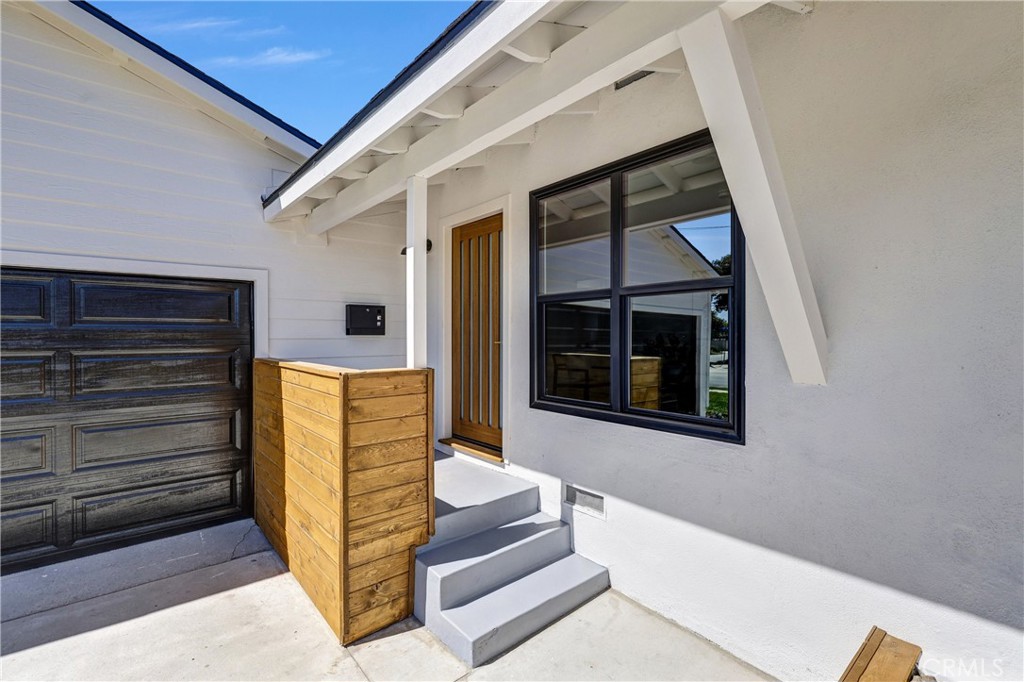 5751 Lime Avenue Cypress, CA 90630 - Photo 2 of 35