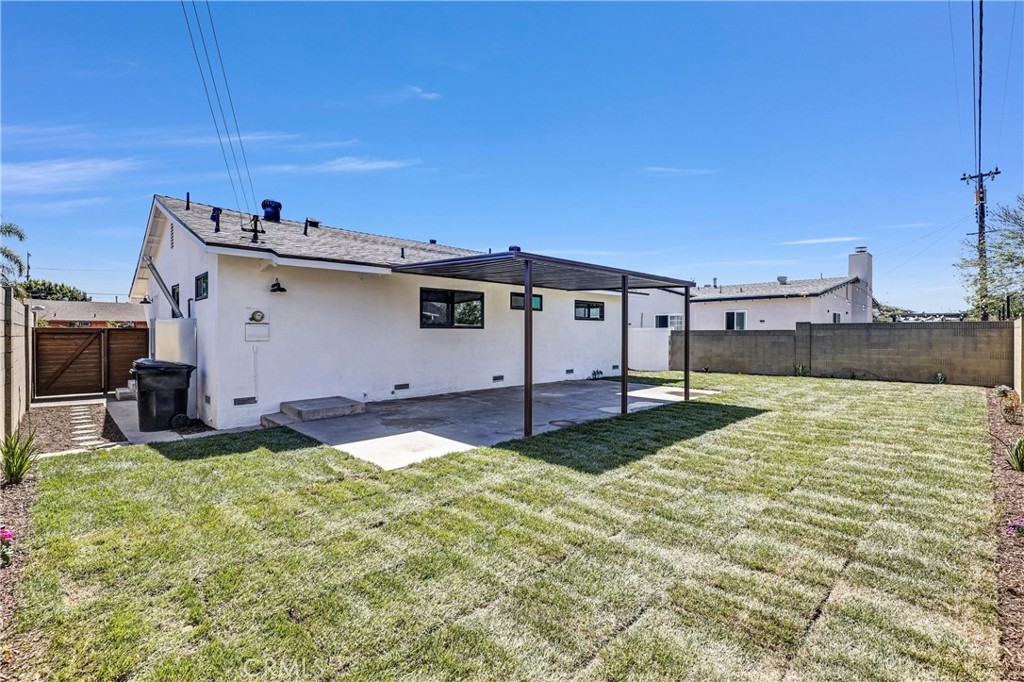 5751 Lime Avenue Cypress, CA 90630 - Photo 25 of 35