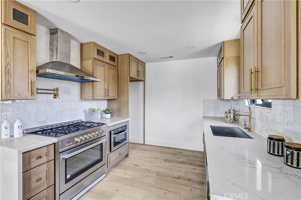 5751 Lime Avenue Cypress, CA 90630 - Photo 10 of 35