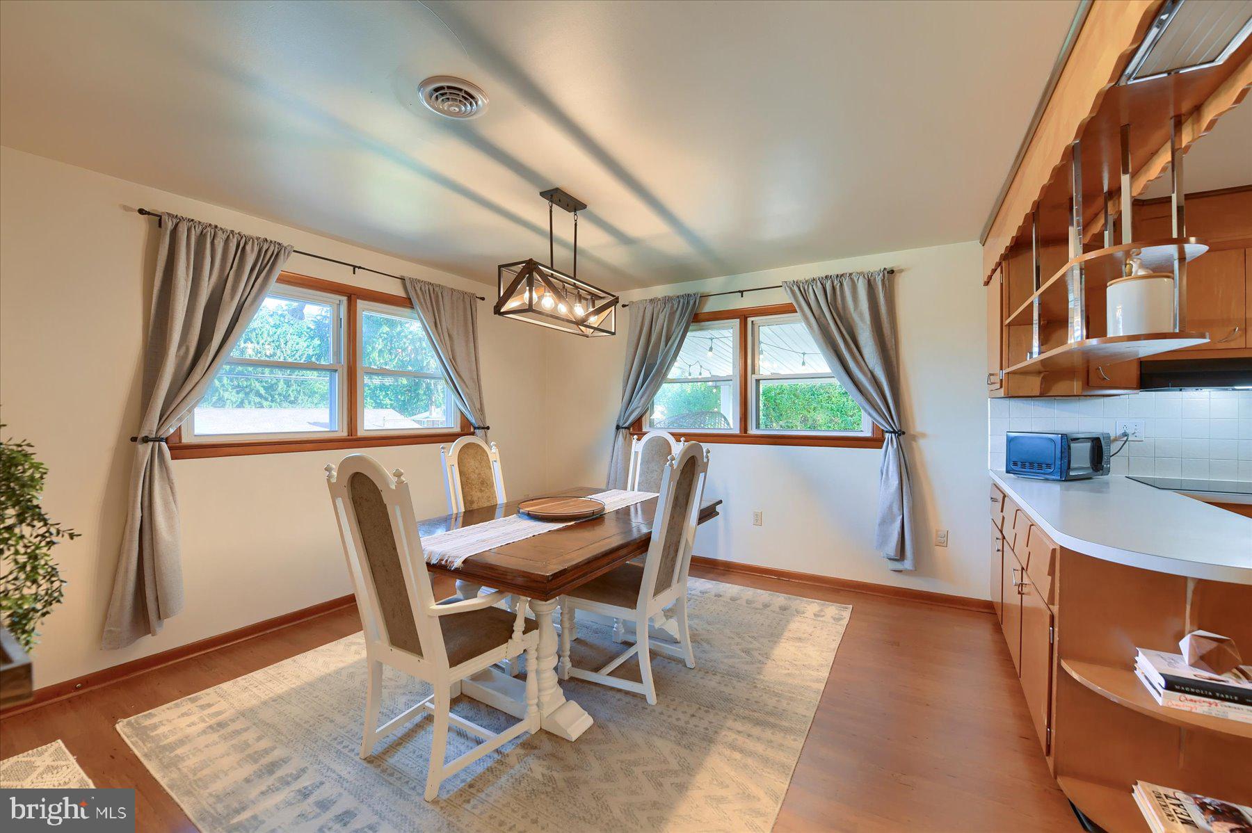 500 Walnut Road Harrisburg, PA 17113 - Photo 11 of 37