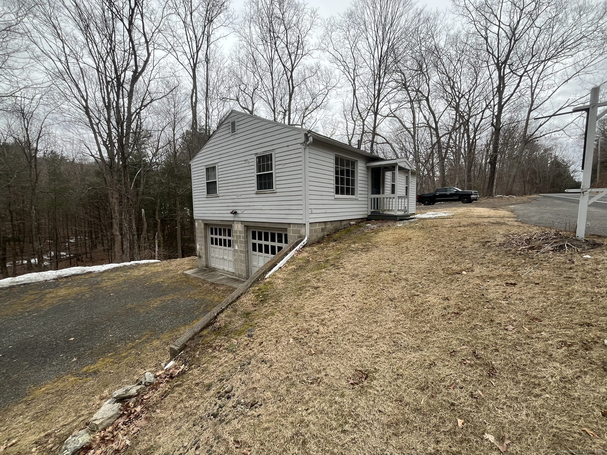 439 Washington Road Woodbury, CT 06798 - Photo 22 of 32