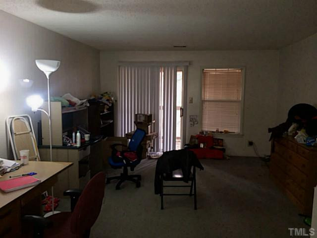 2512 Avent Ferry Road, Unit 206 Raleigh, NC 27606 - Photo 3 of 4 Living Room