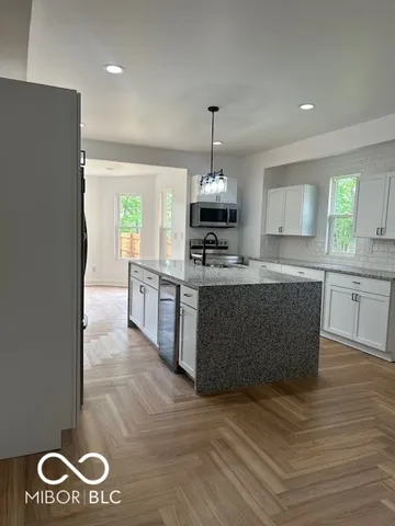 $2,500 | 2936 Guilford Avenue, Indianapolis, IN 46205