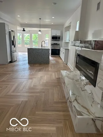 $2,500 | 2936 Guilford Avenue, Indianapolis, IN 46205