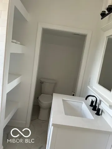 $2,500 | 2936 Guilford Avenue, Indianapolis, IN 46205