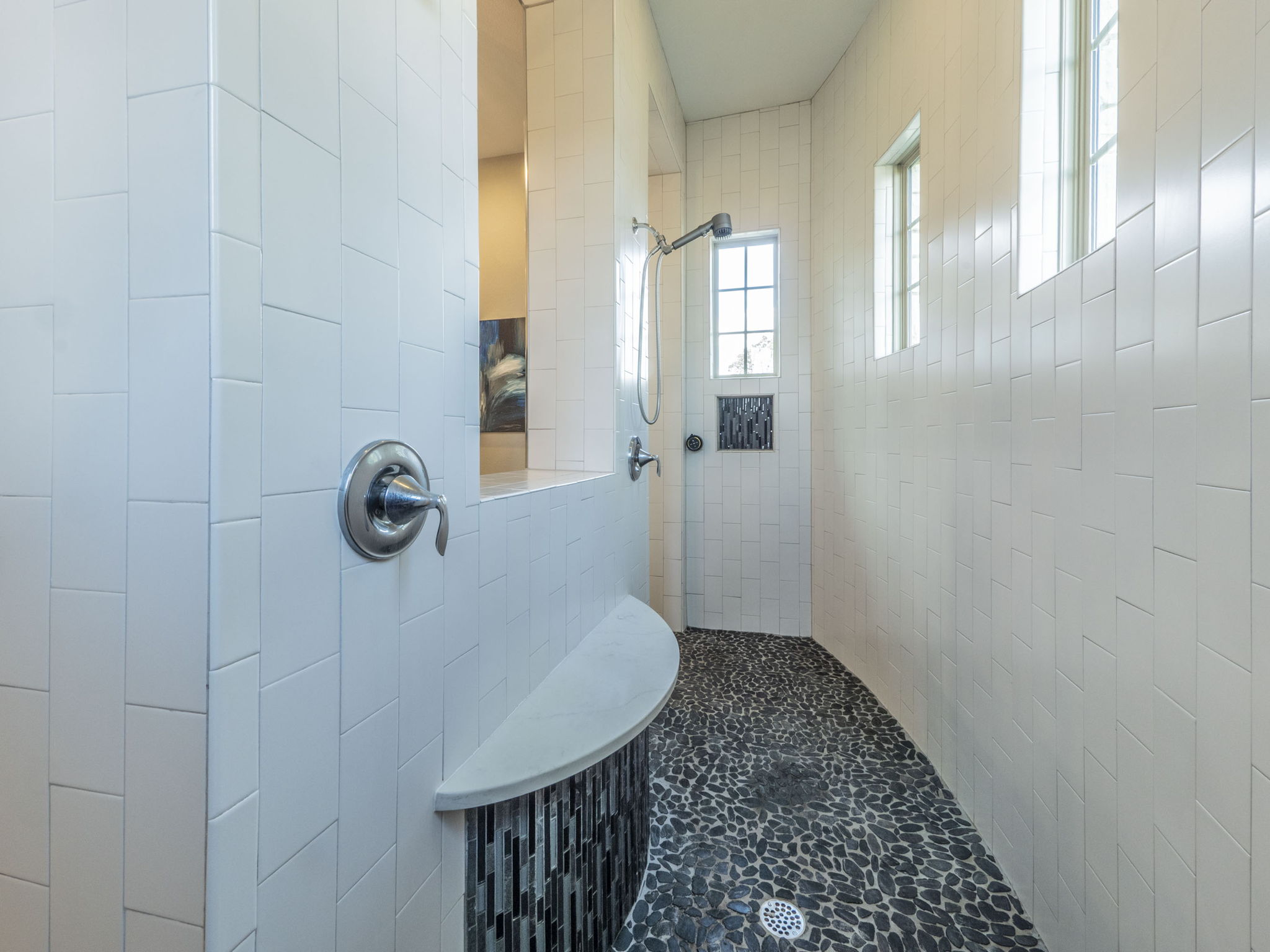 205 Standing Oak Drive Georgetown, TX 78633 - Photo 17 of 40 Bathroom featuring a tile shower