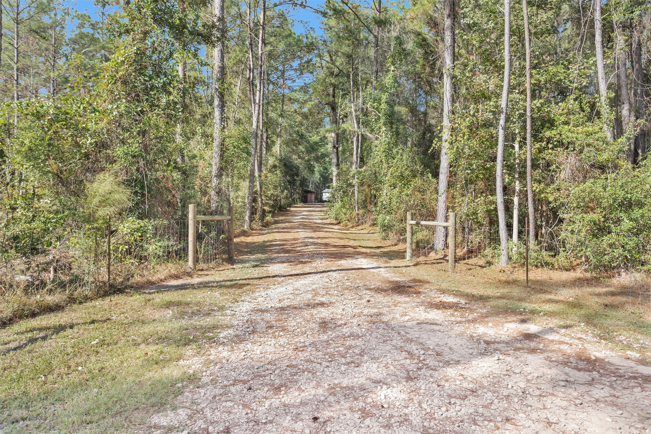 5500 Penny Road Cleveland, TX 77328 - Photo 18 of 27