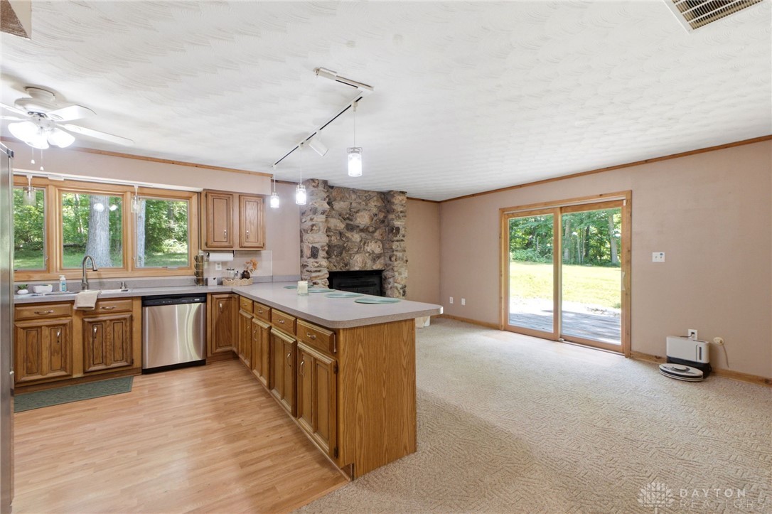 4142 Clayton Road Brookville, OH 45309 - Photo 18 of 80
