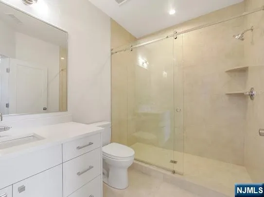 $3,497 | 445 Ramapo Valley Road, Unit 1, Oakland, NJ 07436