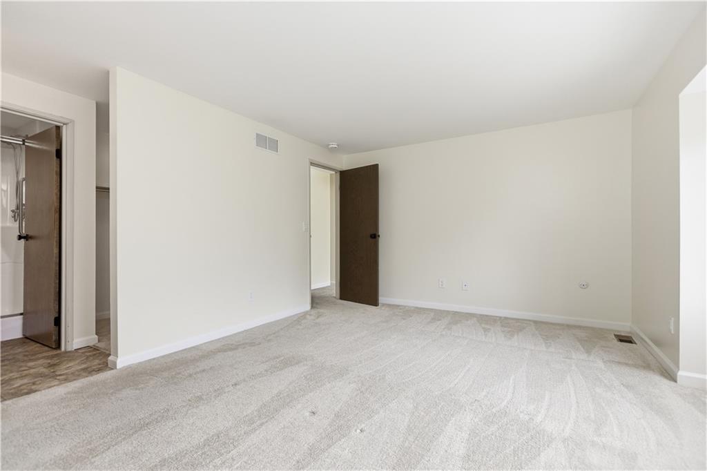 146 Locust Court Pittsburgh, PA 15237 - Photo 15 of 32 a view of an empty room