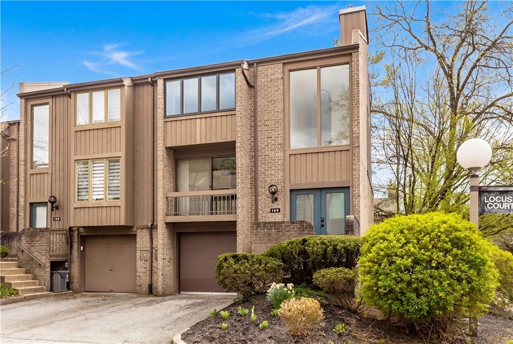 146 Locust Court Pittsburgh, PA 15237 - Photo 32 of 32 a front view of a house