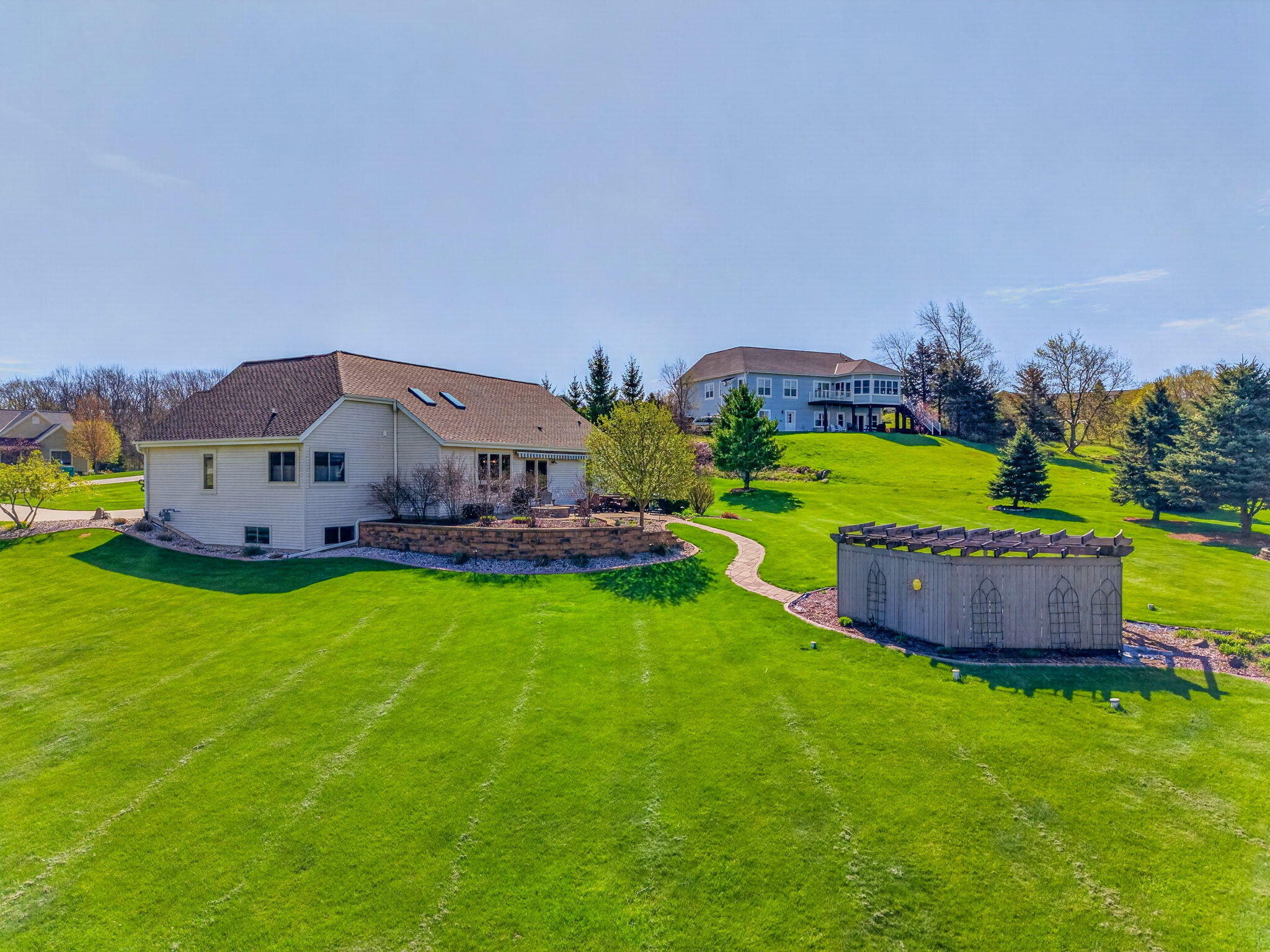 N5187 Union Hill Road Concord, WI 53066 - Photo 46 of 52 45-web-or-mls-DJI_20260421100718_0322_D