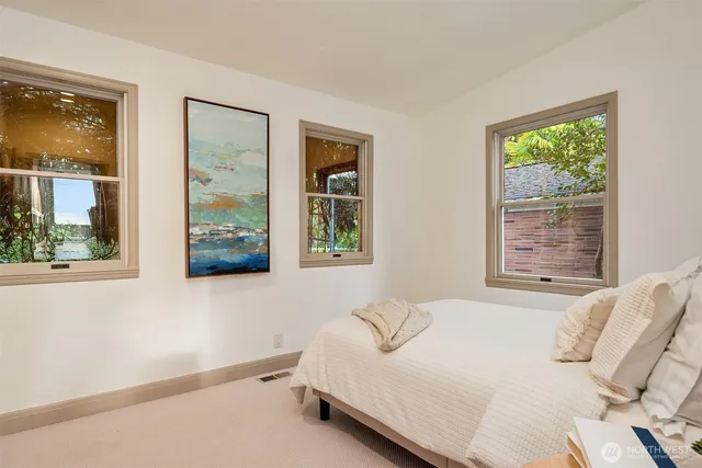 $7,950,000 | 175 Lake Avenue West, Kirkland, WA 98033