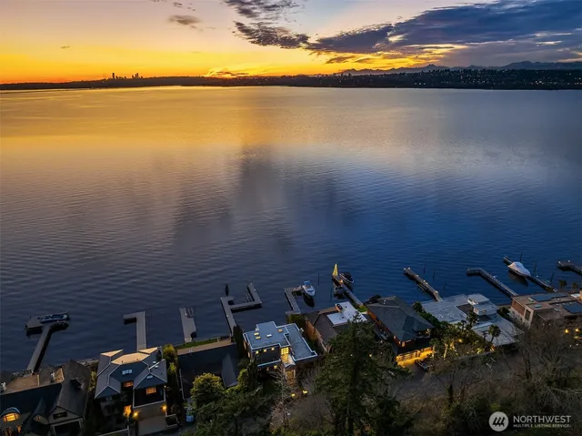 $7,950,000 | 175 Lake Avenue West, Kirkland, WA 98033