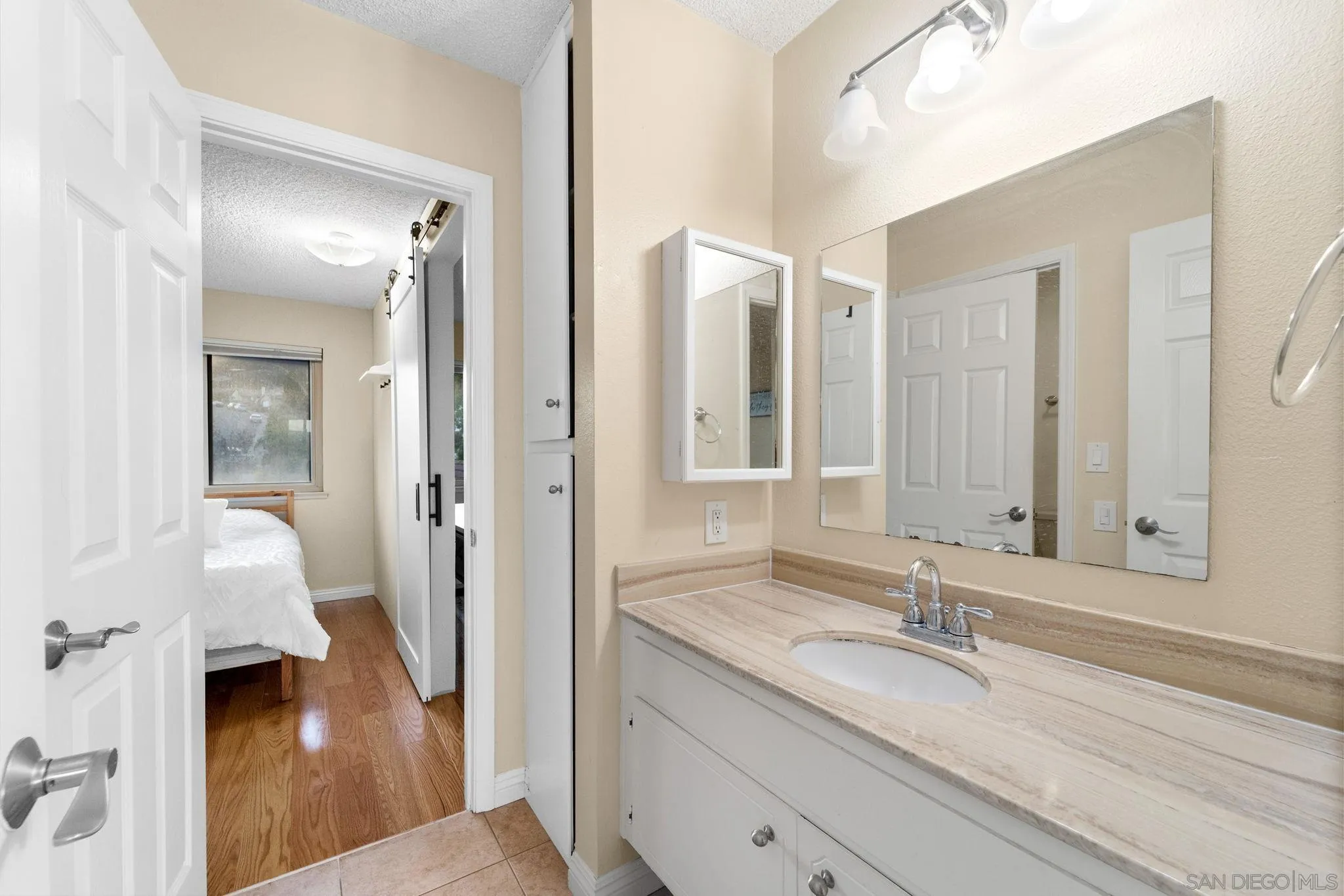 11168 Poblado Road San Diego, CA 92127 - Photo 12 of 31