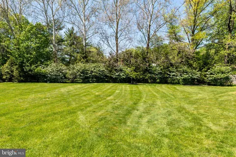 $950,000 | 590 Watford Lane, Berwyn, PA 19312