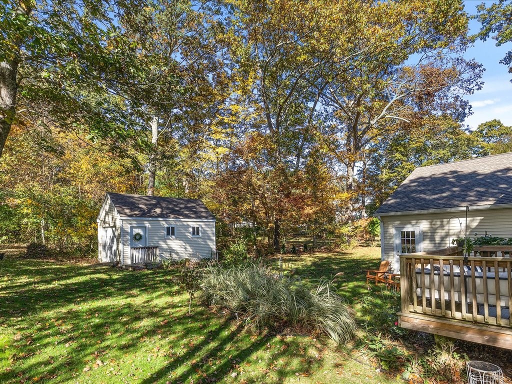 170 Bradford Road Westerly, RI 02808 - Photo 28 of 34 Gallery Image 28