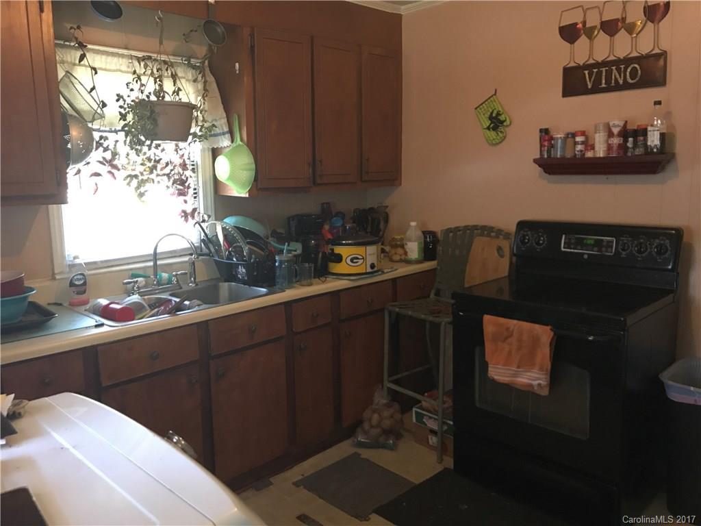 224 Tomberlin Road Mount Holly, NC 28120 - Photo 3 of 9 Gallery Image 3