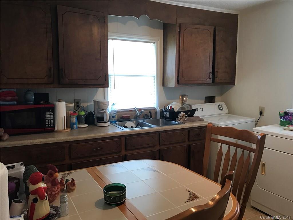 224 Tomberlin Road Mount Holly, NC 28120 - Photo 4 of 9 Gallery Image 4