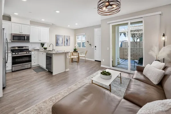 $595,000 | 22922 Harvest Mill Circle, Saugus, CA 91350