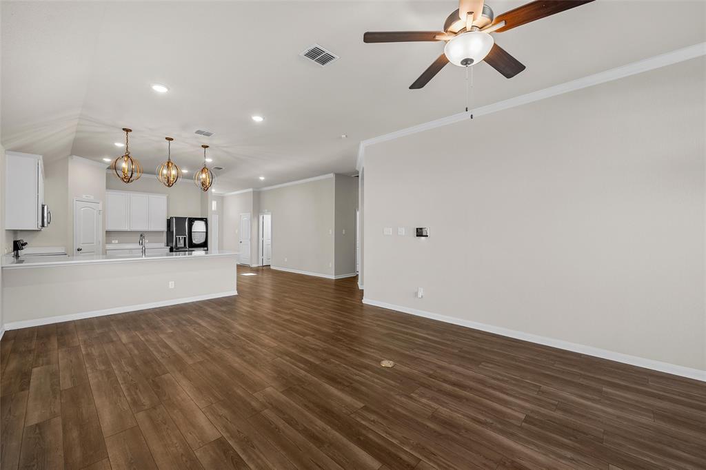 3125 Risinger Road Lorena, TX 76655 - Photo 11 of 29 Gallery Image 11