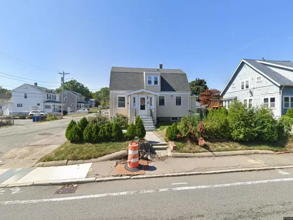 $750,000 | 1004 North Main Street, Randolph, MA 02368