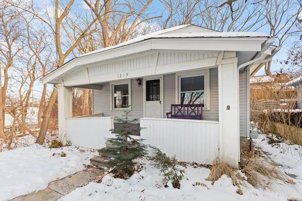 $111,500 | 1215 Loeser Avenue, Jackson, MI 49203