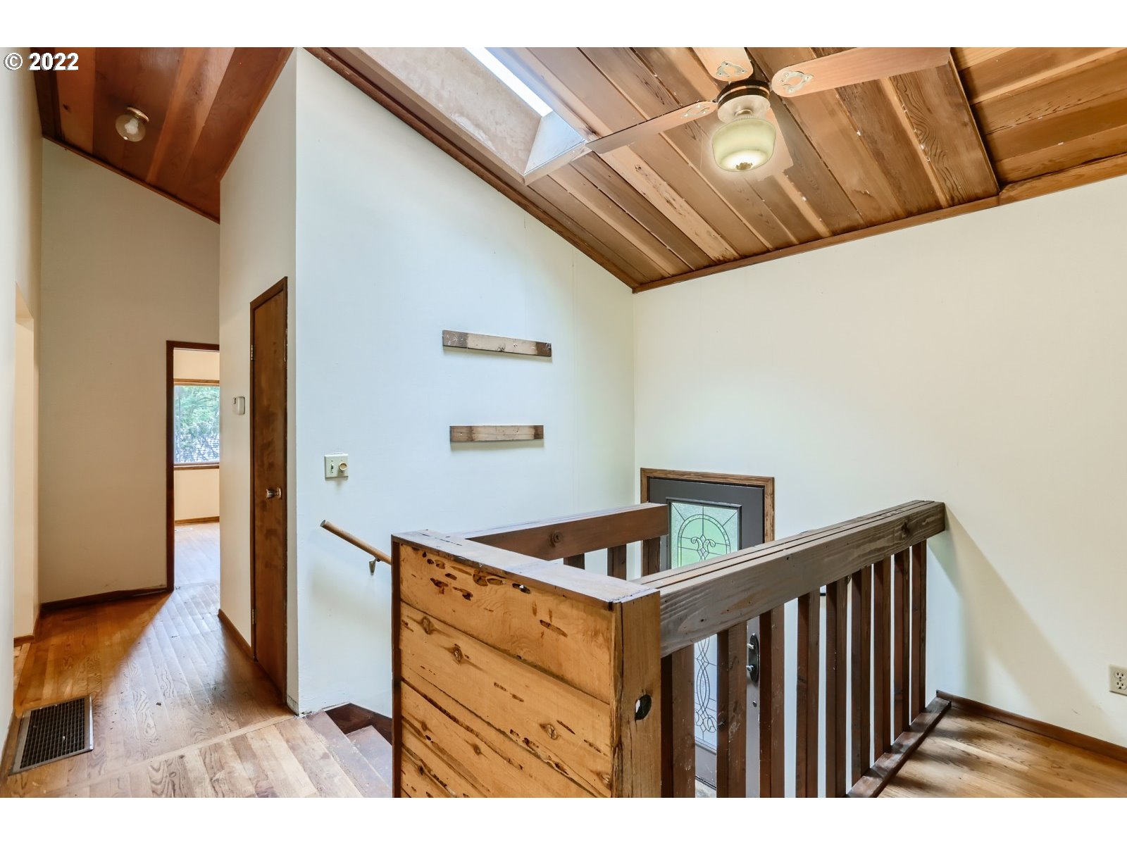 12693 Northeast Cedarbrook Road Aurora, OR 97002 - Photo 4 of 27 Gallery Image 4
